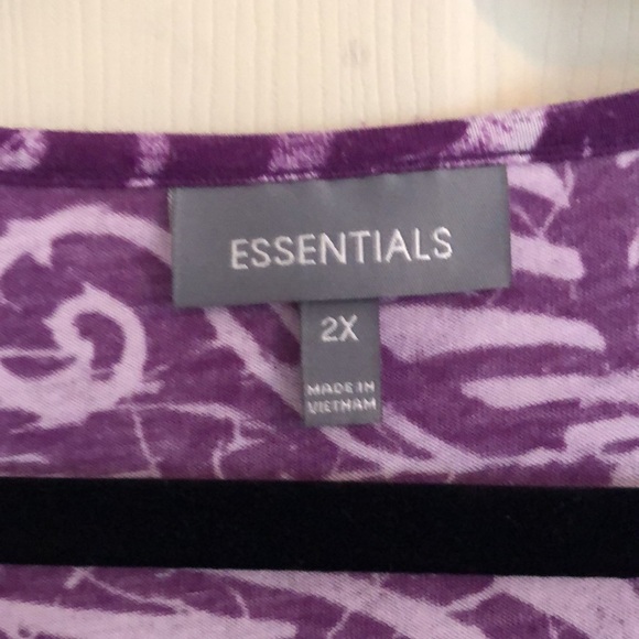 NWOT women’s Plus purple short sleeve top - Picture 4 of 5